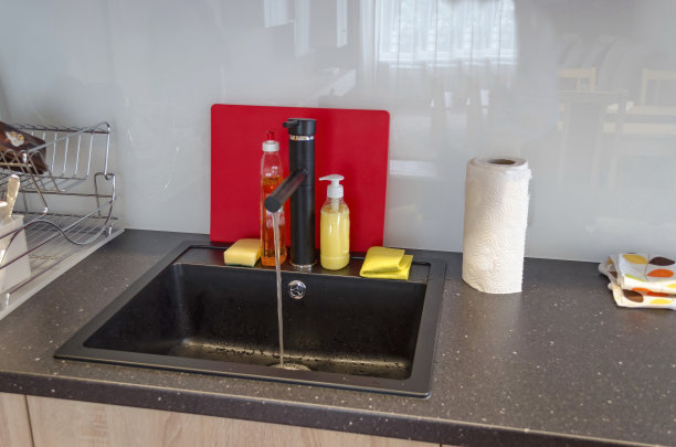 厨房的水槽图片下载