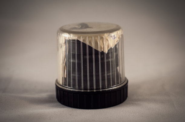 相机镜头在盒子里图片下载