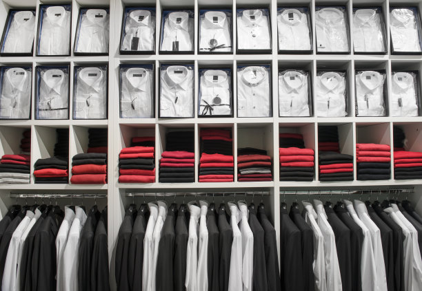 店里的衣服图片下载