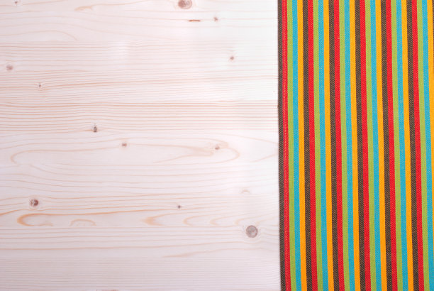 餐巾在轻板的右边，为文字留下空间图片下载