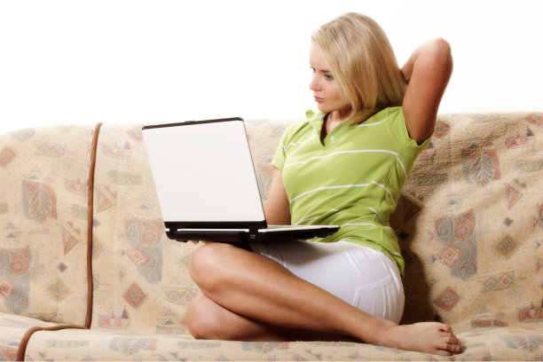 女人用的笔记本电脑图片下载