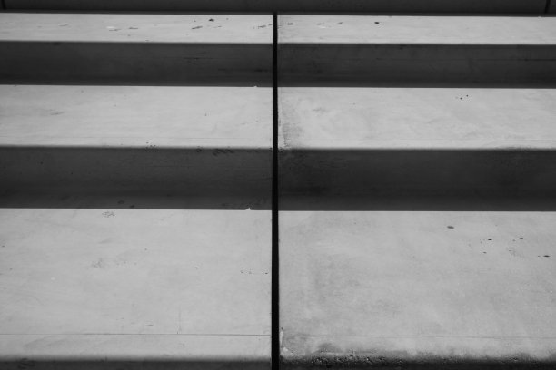 黑白台阶图片下载