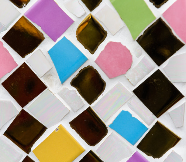 彩色陶瓷和彩色玻璃墙图片下载