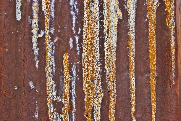 镀锌铁板生锈。图片下载