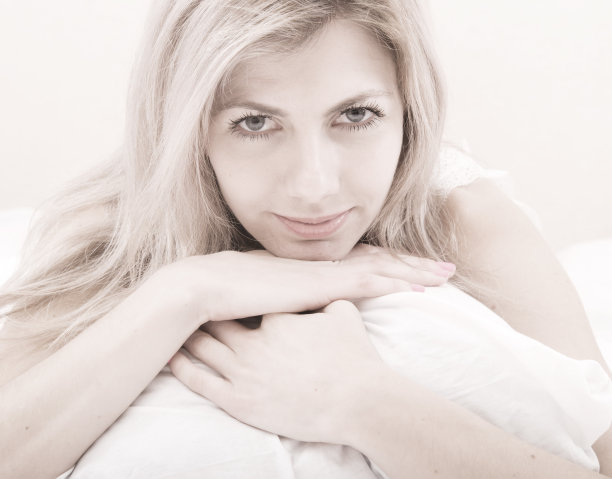 睡觉前图片下载