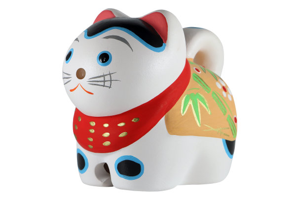 异想天开的日本民间陶瓷狗小雕像图片下载