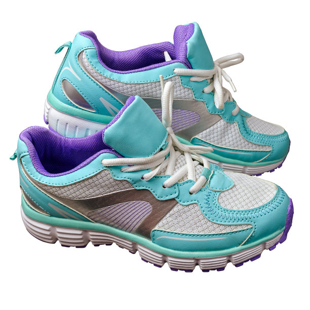 新女孩运动室内鞋图片下载