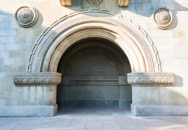 圣里普西姆教堂画廊下面的壁龛图片下载