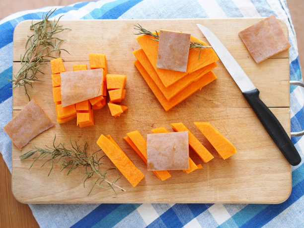 用迷迭香做南瓜图片下载