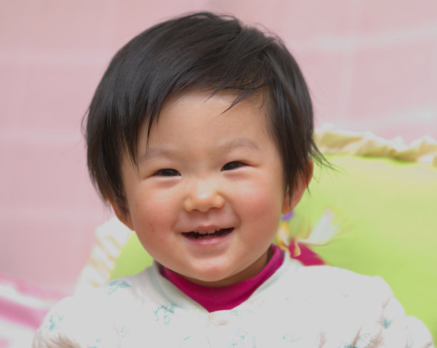 亚洲的孩子图片下载