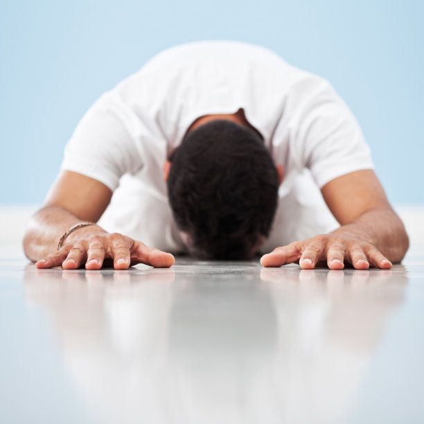 瑜伽:Balasana图片下载