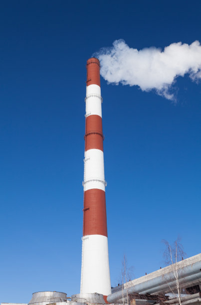 烟囱和烟雾图片下载