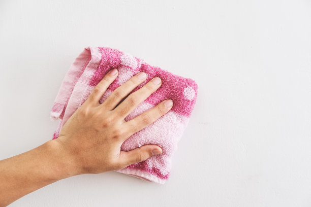 手工清洗白墙图片下载