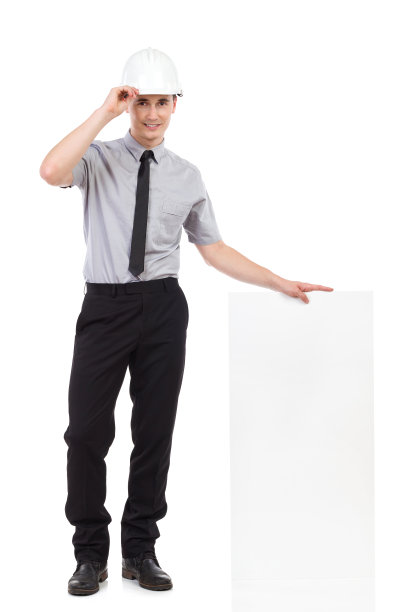 拿着白色标牌的工程师图片下载