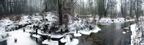 冬天的河流图片下载