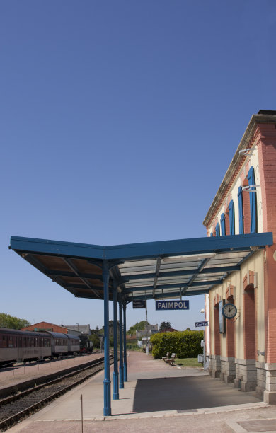 波拿巴车站图片下载