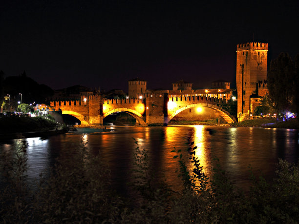 意大利维罗纳的维琪奥城堡图片下载