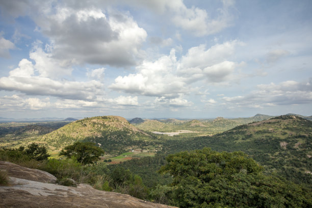 宁静的景色从阿瓦拉贝塔山，卡纳塔克，印度图片下载