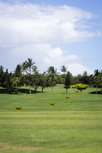 高尔夫球练习场图片下载