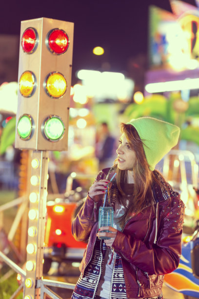 让我们找点乐子图片下载