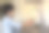 8岁男孩在洗手图片下载