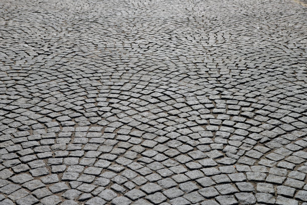 鹅卵石路面。图片下载