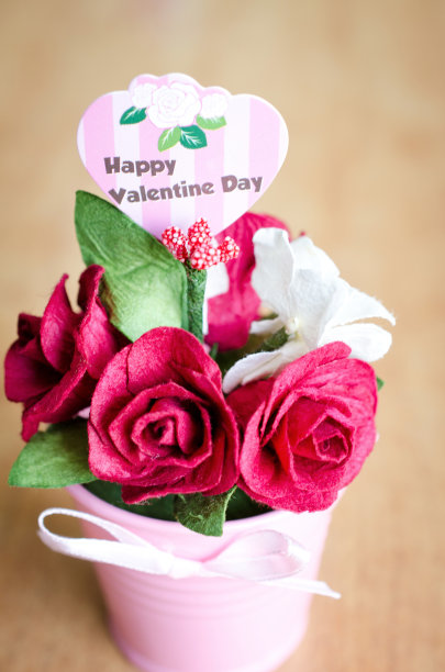 纸玫瑰花朵图片下载