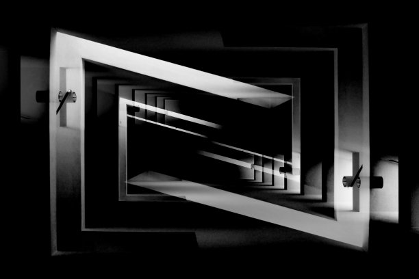 数字渲染的工业室内类似迷宫或地下停车场的一部分图片下载