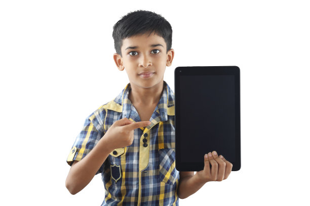 印度男孩拿着药片图片下载