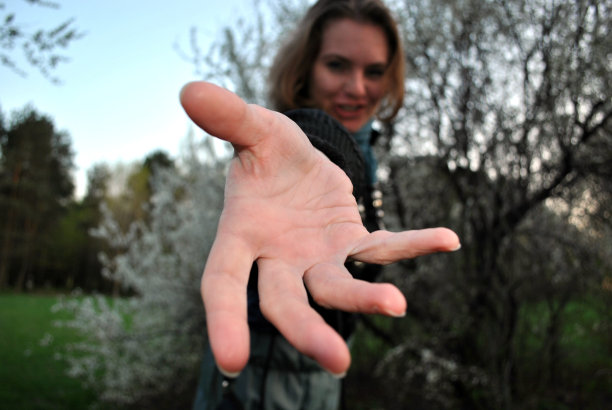 和我一起去。图片下载