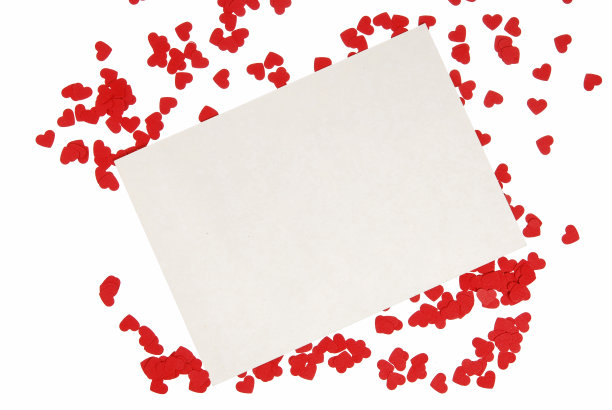 床单上有小红心图片下载