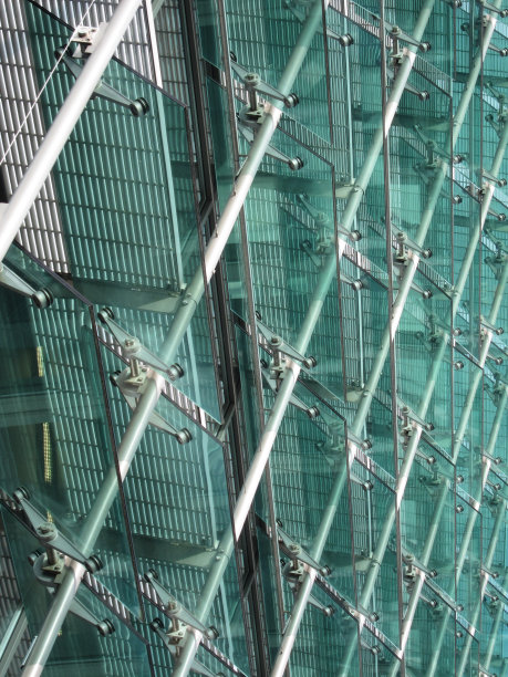 玻璃前图片下载