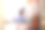 医院护士用平板电脑与老年病人交谈素材图片