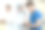 使用平板电脑的沙特阿拉伯医生。素材图片