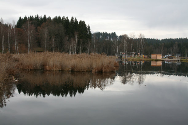 湖Kitzbuehel图片下载