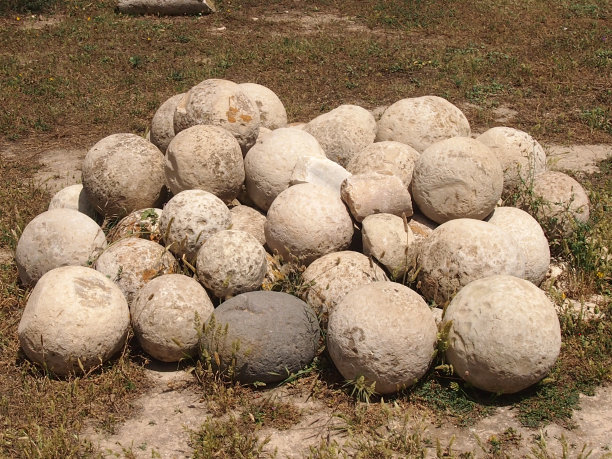 石头的球体图片下载