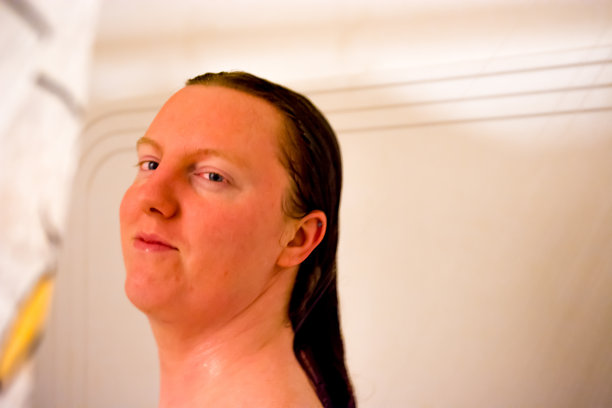 热辣宝贝浴像图片下载