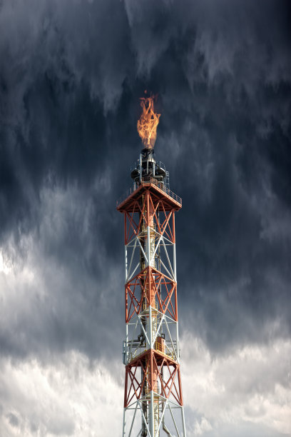 工业烟囱污染空气图片下载