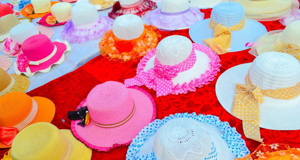 五颜六色的帽子图片下载