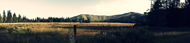 场的全景图图片下载