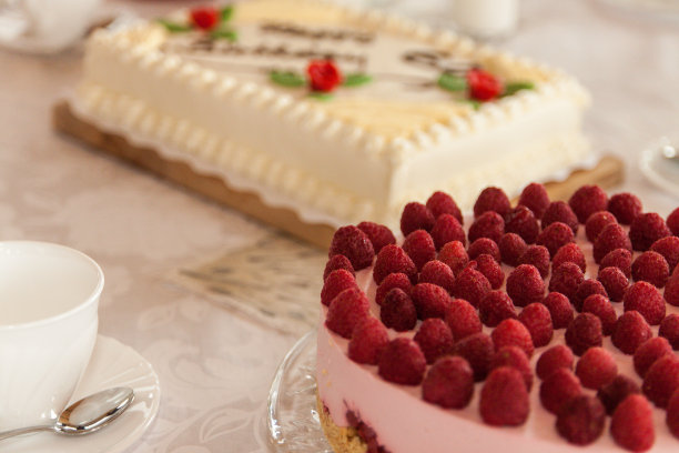 覆盆子蛋糕图片下载