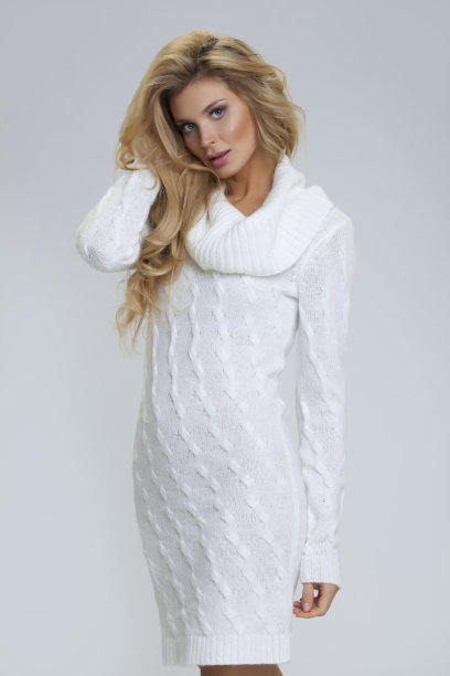 美丽的金发女人的肖像图片下载