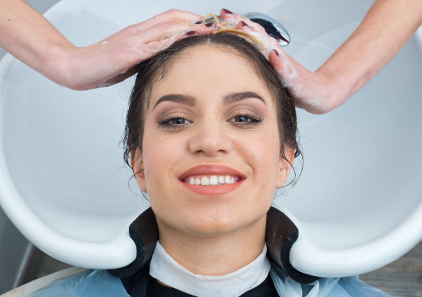 洗头发图片下载