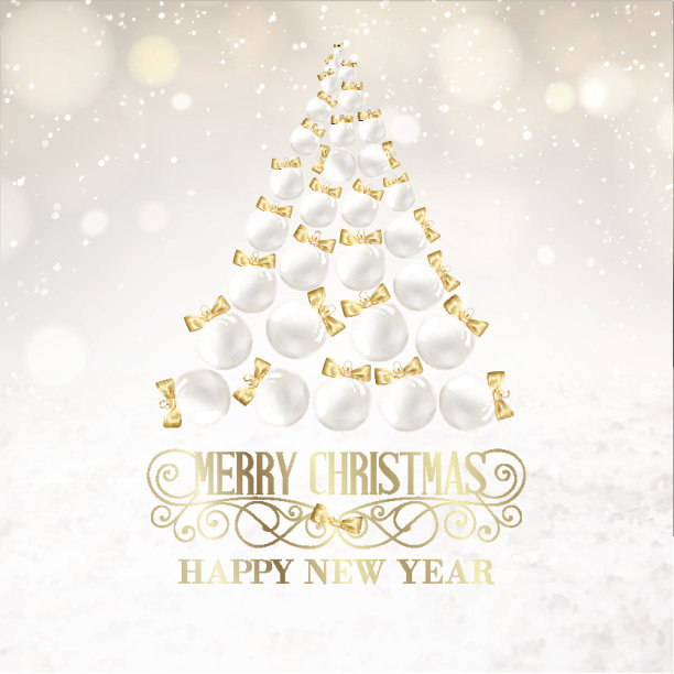 云杉玩具金字塔。图片下载