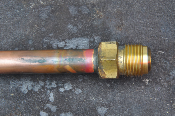 旧铜水管图片下载