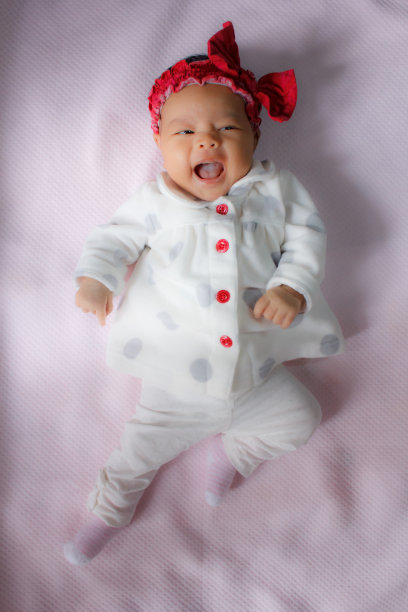 可爱的新生图片下载