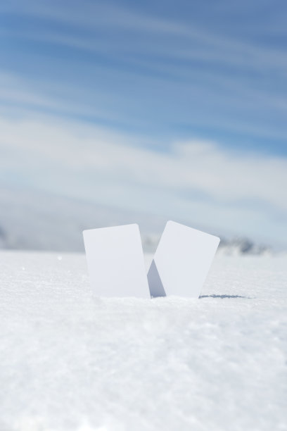 滑雪缆车冬季运动门票图片下载