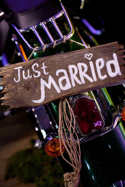 就结婚了图片下载