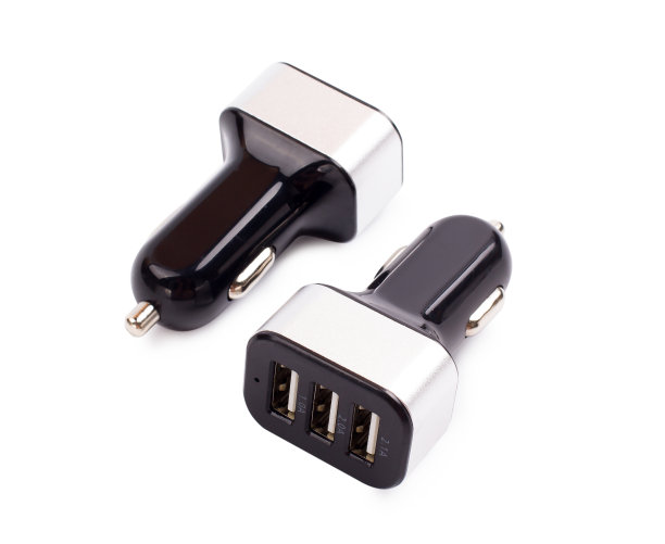 汽车充电器图片下载