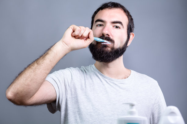 人的牙刷图片下载